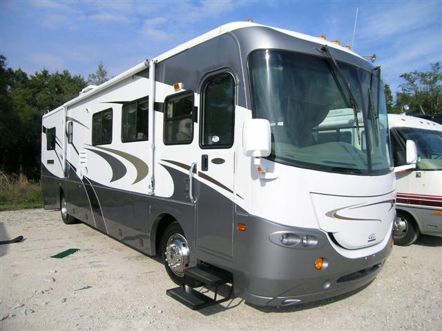 Used 2005 Coachmen Cross Country 372DS Class A - Diesel For Sale